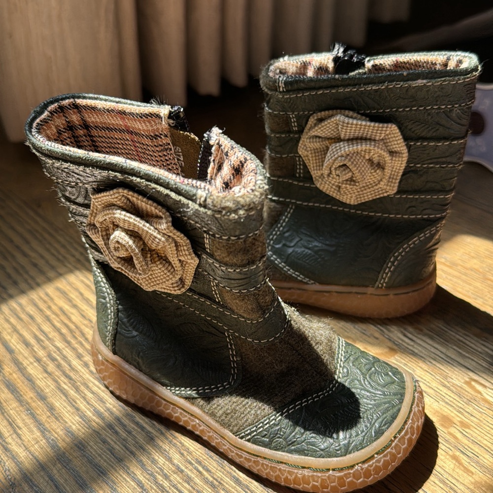 Livie & Luca Boots